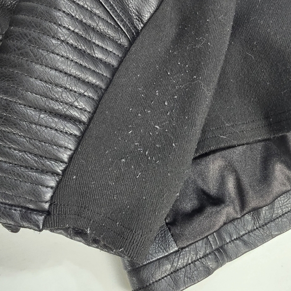 Torrid Faux Black Leather Moto Style Jacket Zip Up Size 4 - Picture 7 of 8
